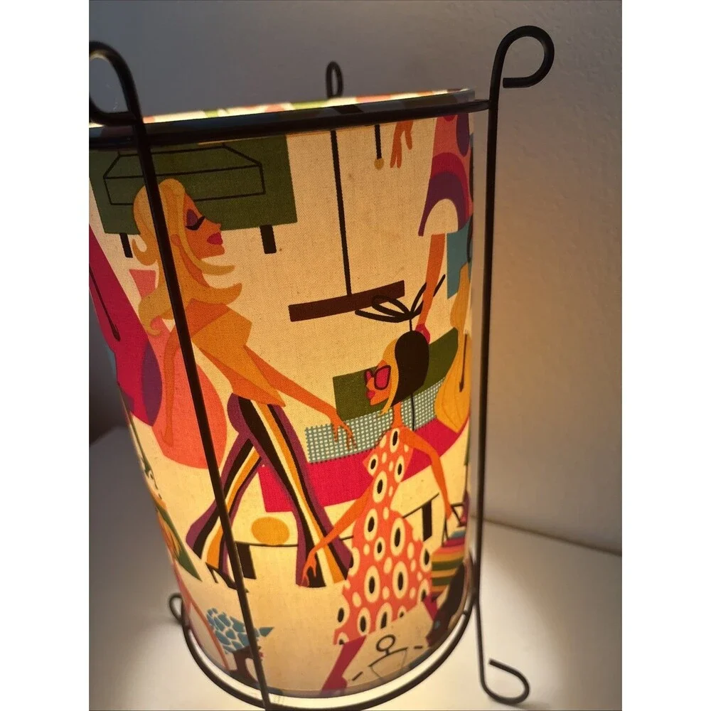 Vtg Tonner Dolls Fashion Wardrobe Print Lamp MCM Modern Century 50s Kitsch
